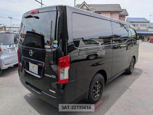 Nissan NV350 Caravan 2017-07 7217894-17
