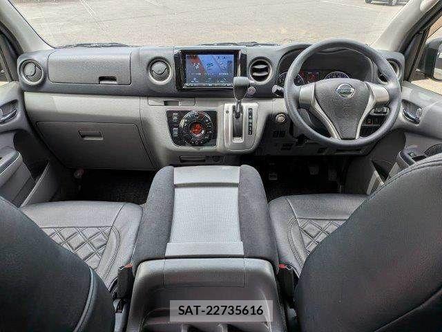Nissan NV350 Caravan 2017-07 7217894-2