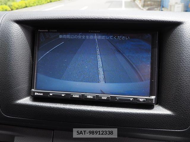 Nissan NV350 Caravan 2016-02 7216559-5