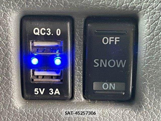 Nissan NV350 Caravan 2020-01 7223174-12