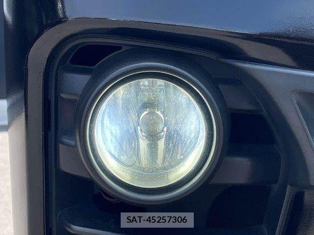Nissan NV350 Caravan 2020-01 7223174-18