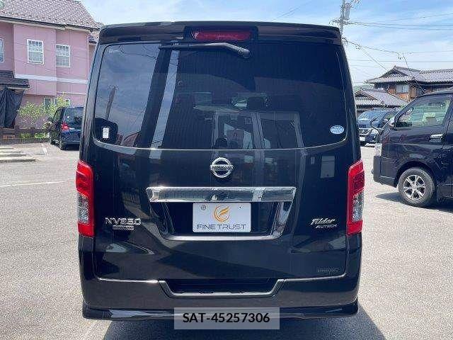 Nissan NV350 Caravan 2020-01 7223174-24