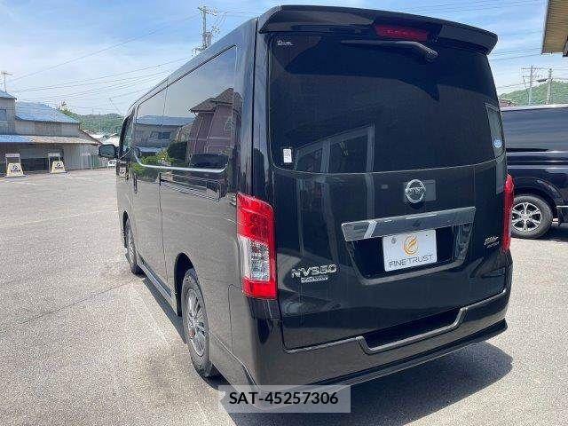 Nissan NV350 Caravan 2020-01 7223174-25