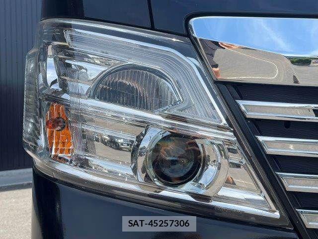 Nissan NV350 Caravan 2020-01 7223174-28