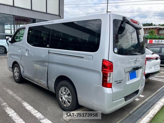 Nissan NV350 Caravan 2017-05 7223169-3