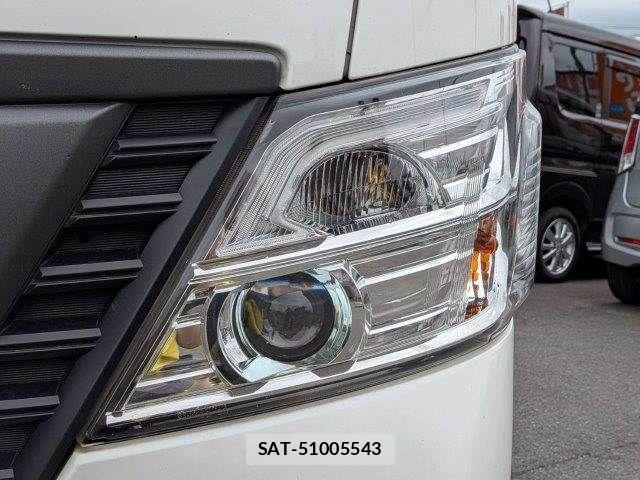 Nissan NV350 Caravan 2021-03 7223182-22