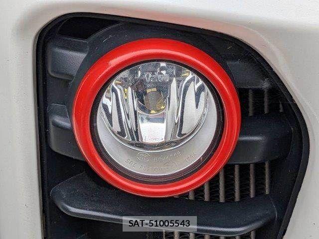 Nissan NV350 Caravan 2021-03 7223182-25