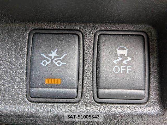Nissan NV350 Caravan 2021-03 7223182-6