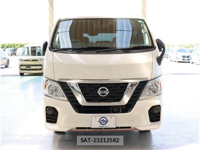 Nissan NV350 Caravan 2020-04 7223177-19