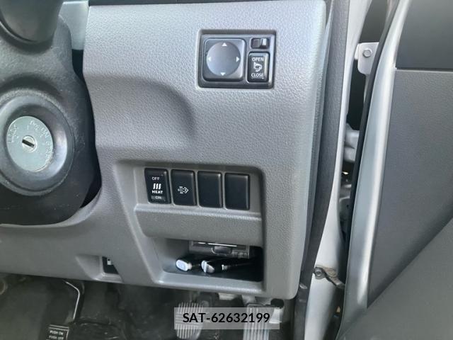 Nissan NV350 Caravan 2014-03 7223165-12