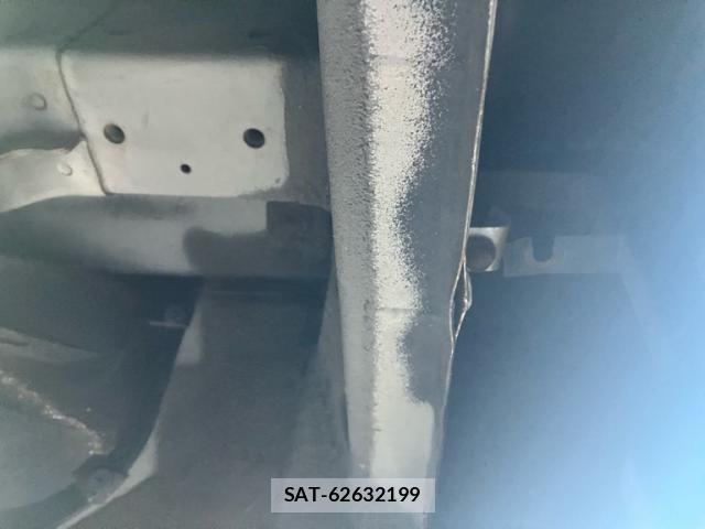 Nissan NV350 Caravan 2014-03 7223165-18
