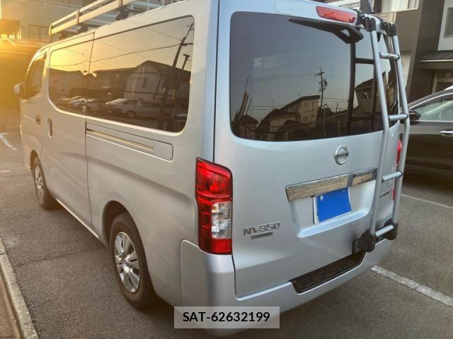 Nissan NV350 Caravan 2014-03 7223165-3