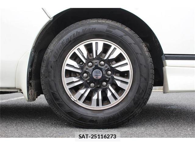 Nissan NV350 Caravan 2018-01 7223171-15