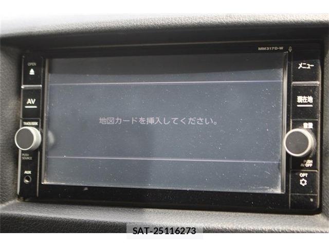 Nissan NV350 Caravan 2018-01 7223171-1