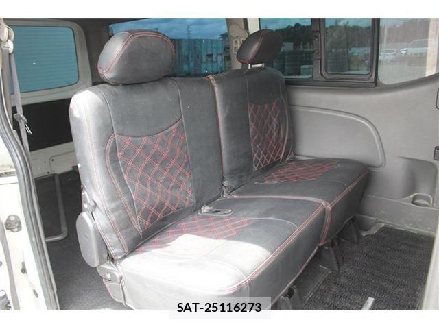 Nissan NV350 Caravan 2018-01 7223171-22
