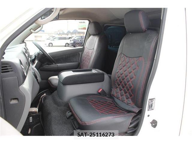 Nissan NV350 Caravan 2018-01 7223171-25