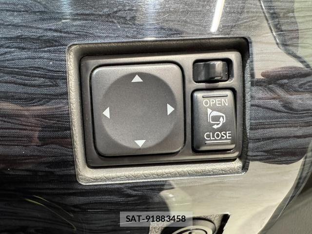 Nissan NV350 Caravan 2014-12 7223168-24