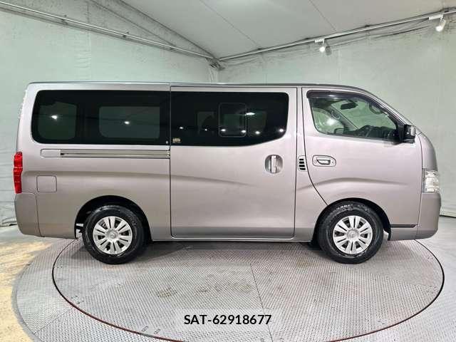 Nissan NV350 Caravan 2016-09 7223170-3
