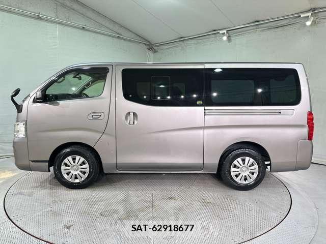 Nissan NV350 Caravan 2016-09 7223170-7