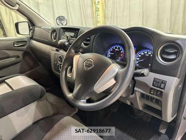 Nissan NV350 Caravan 2016-09 7223170-8