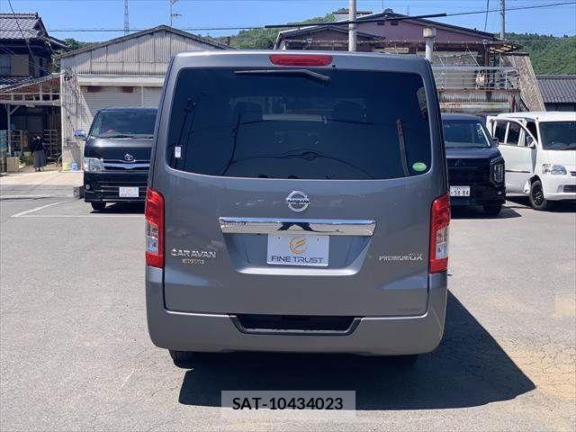 Nissan NV350 Caravan 2021-08 7223180-19