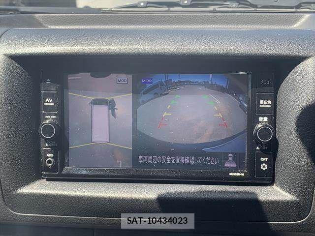 Nissan NV350 Caravan 2021-08 7223180-5