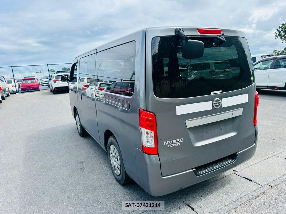 Nissan NV350 Caravan 2020 7193919-2