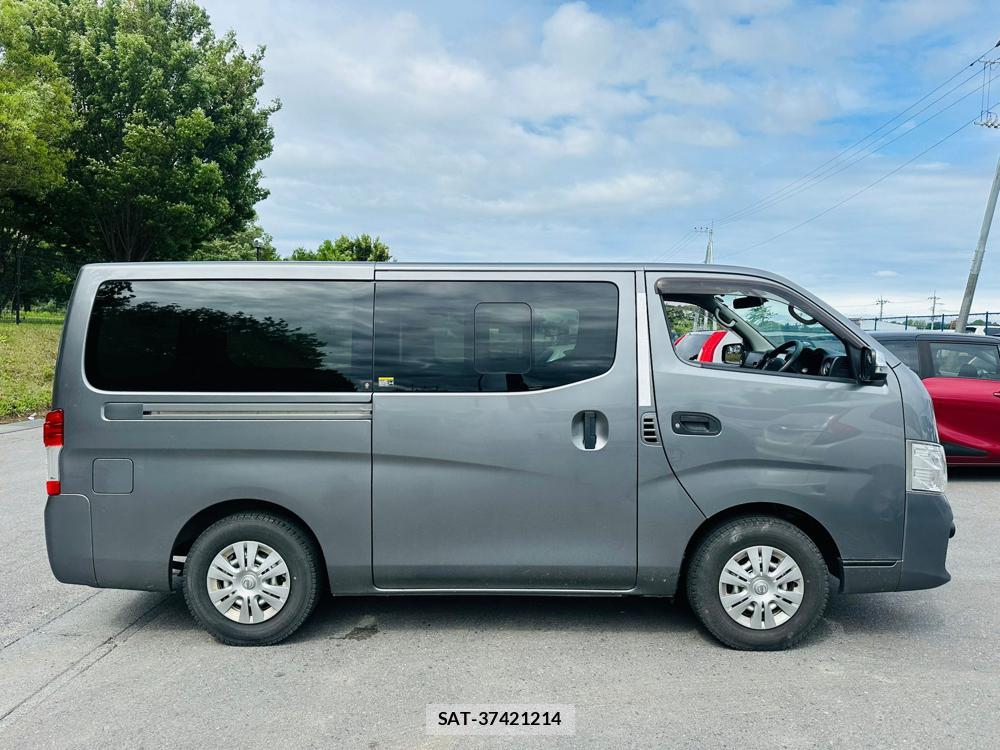 Nissan NV350 Caravan 2020 7193919-5