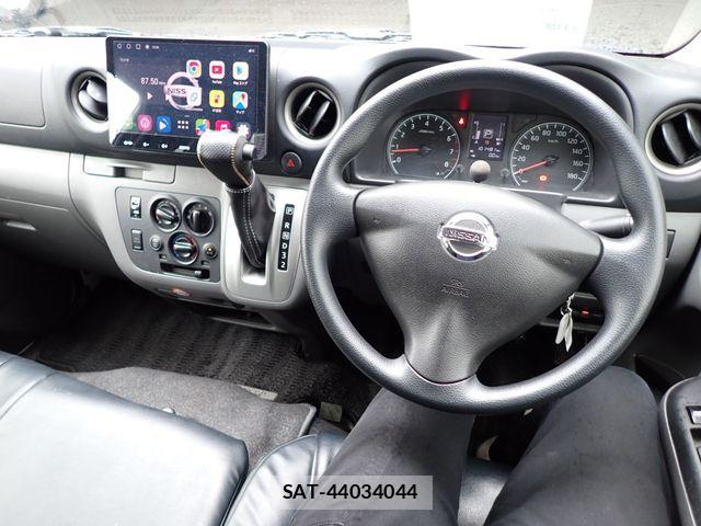 Nissan NV350 Caravan 2015-05 7251820-12