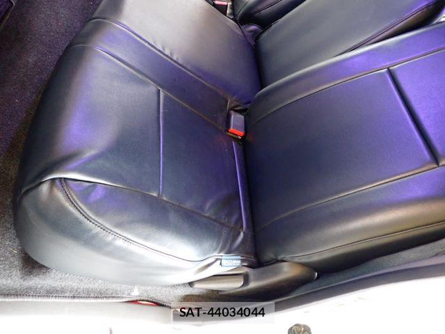 Nissan NV350 Caravan 2015-05 7251820-18