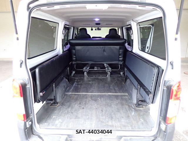 Nissan NV350 Caravan 2015-05 7251820-20