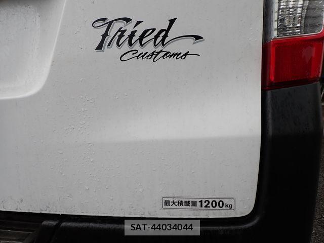 Nissan NV350 Caravan 2015-05 7251820-25