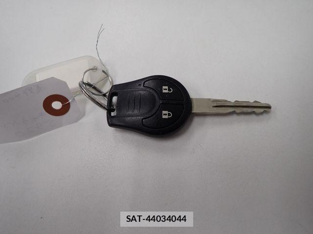 Nissan NV350 Caravan 2015-05 7251820-26