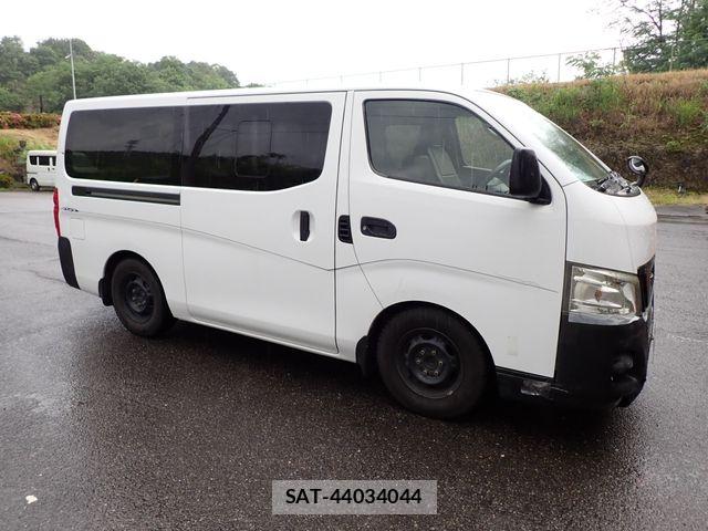 Nissan NV350 Caravan 2015-05 7251820-3