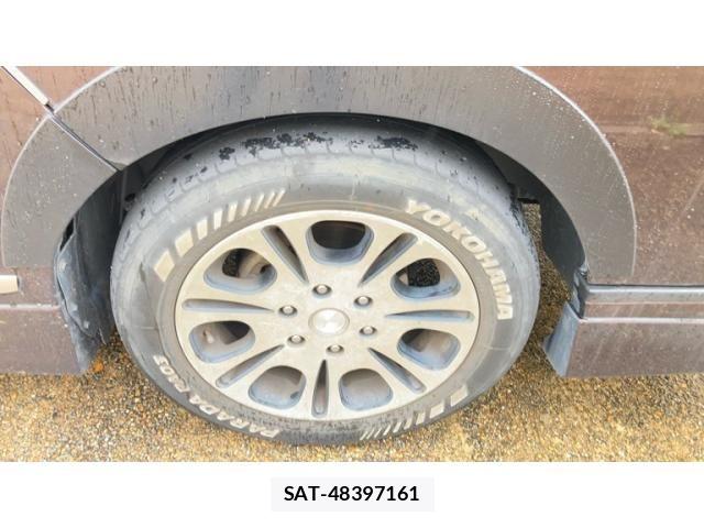 Nissan NV350 Caravan 2020-06 7250121-5
