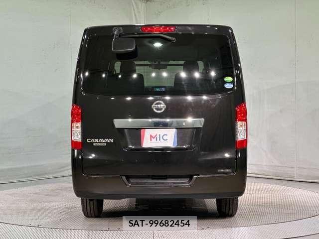 Nissan NV350 Caravan 2021-03 7272612-5