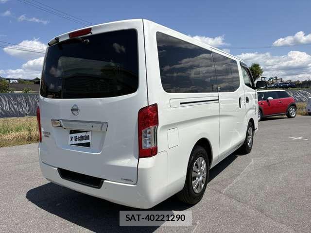 Nissan NV350 Caravan 2019-03 7272608-4