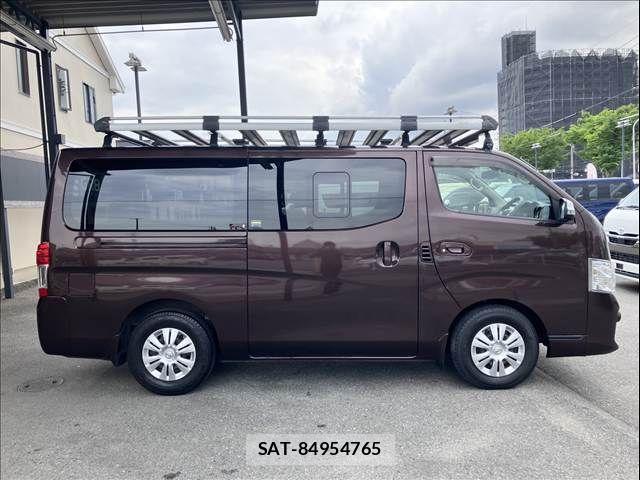 Nissan NV350 Caravan 2019-03 7329093-12