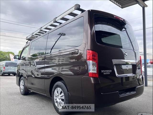 Nissan NV350 Caravan 2019-03 7329093-15