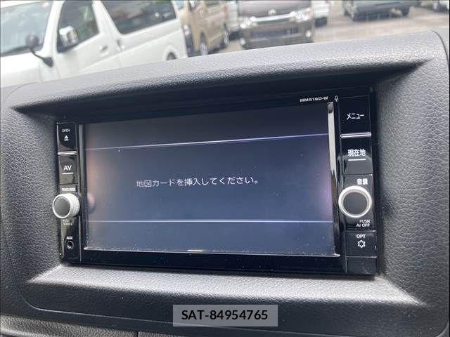 Nissan NV350 Caravan 2019-03 7329093-4