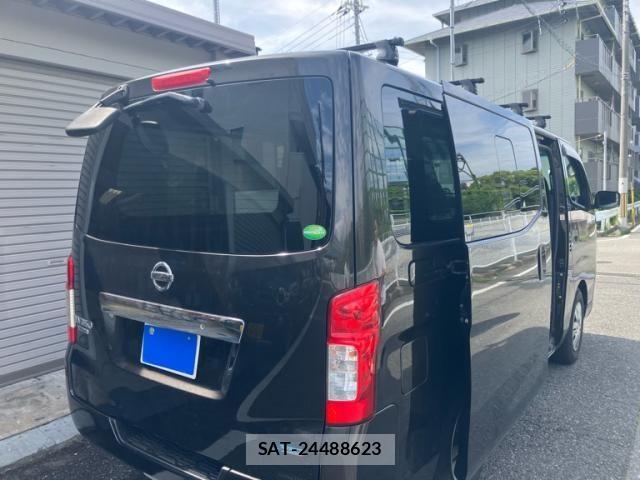 Nissan NV350 Caravan 2014-03 7359183-1