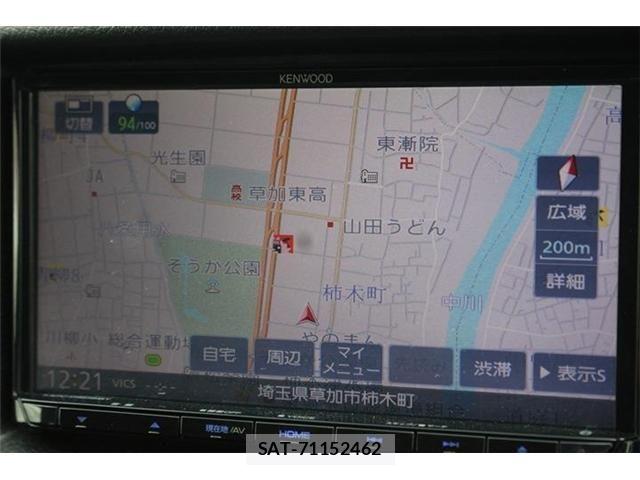 Nissan NV350 Caravan 2018-03 7359181-1