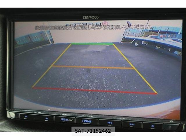 Nissan NV350 Caravan 2018-03 7359181-2