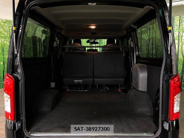 Nissan NV350 Caravan 2021-03 7359180-9