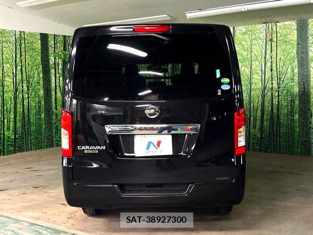Nissan NV350 Caravan 2021-03 7359180-14