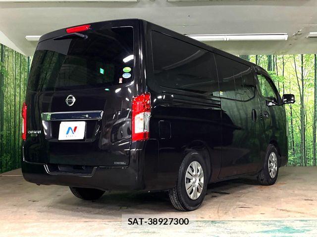 Nissan NV350 Caravan 2021-03 7359180-16