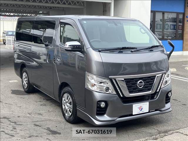 Nissan NV350 Caravan 2019-04 7390923-14