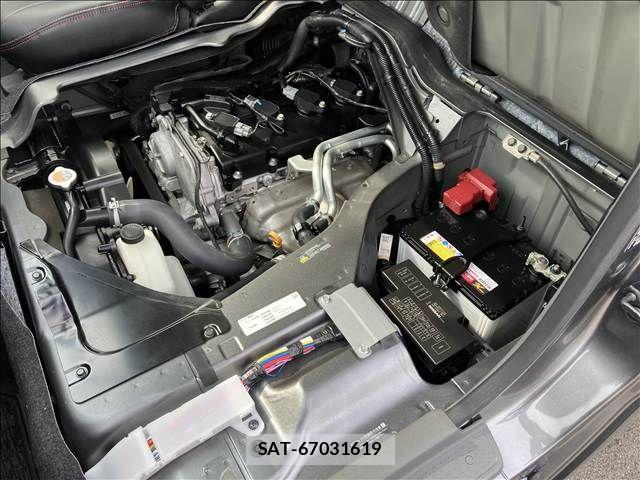 Nissan NV350 Caravan 2019-04 7390923-19