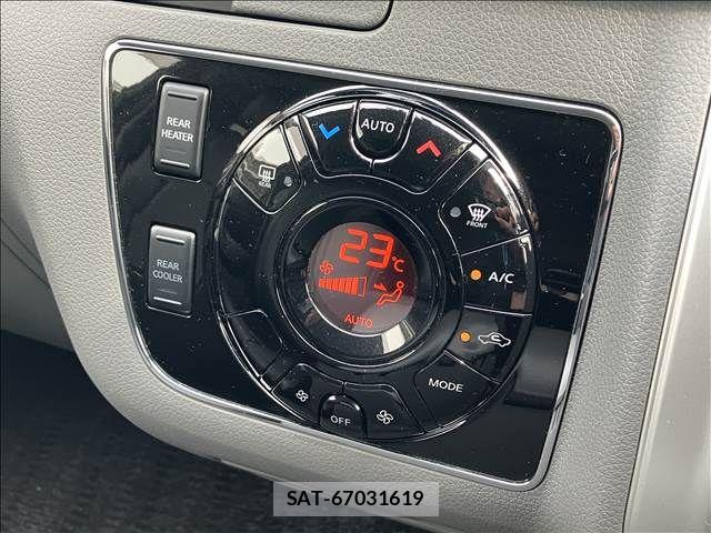 Nissan NV350 Caravan 2019-04 7390923-5