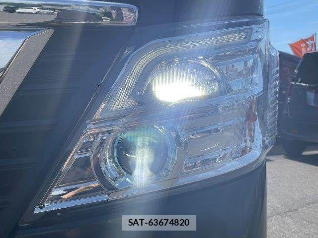 Nissan NV350 Caravan 2019-05 7390925-15